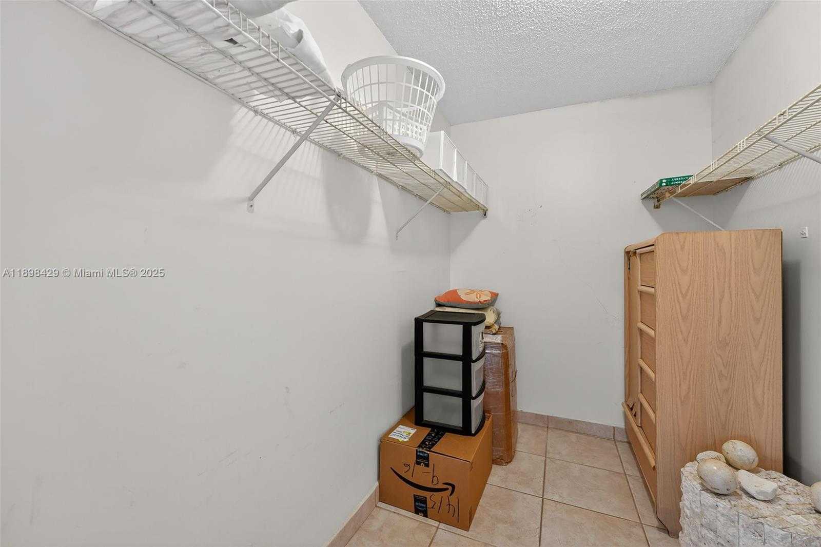 Small Image of 290 174TH ST #1415, Sunny Isles Beach Number 9