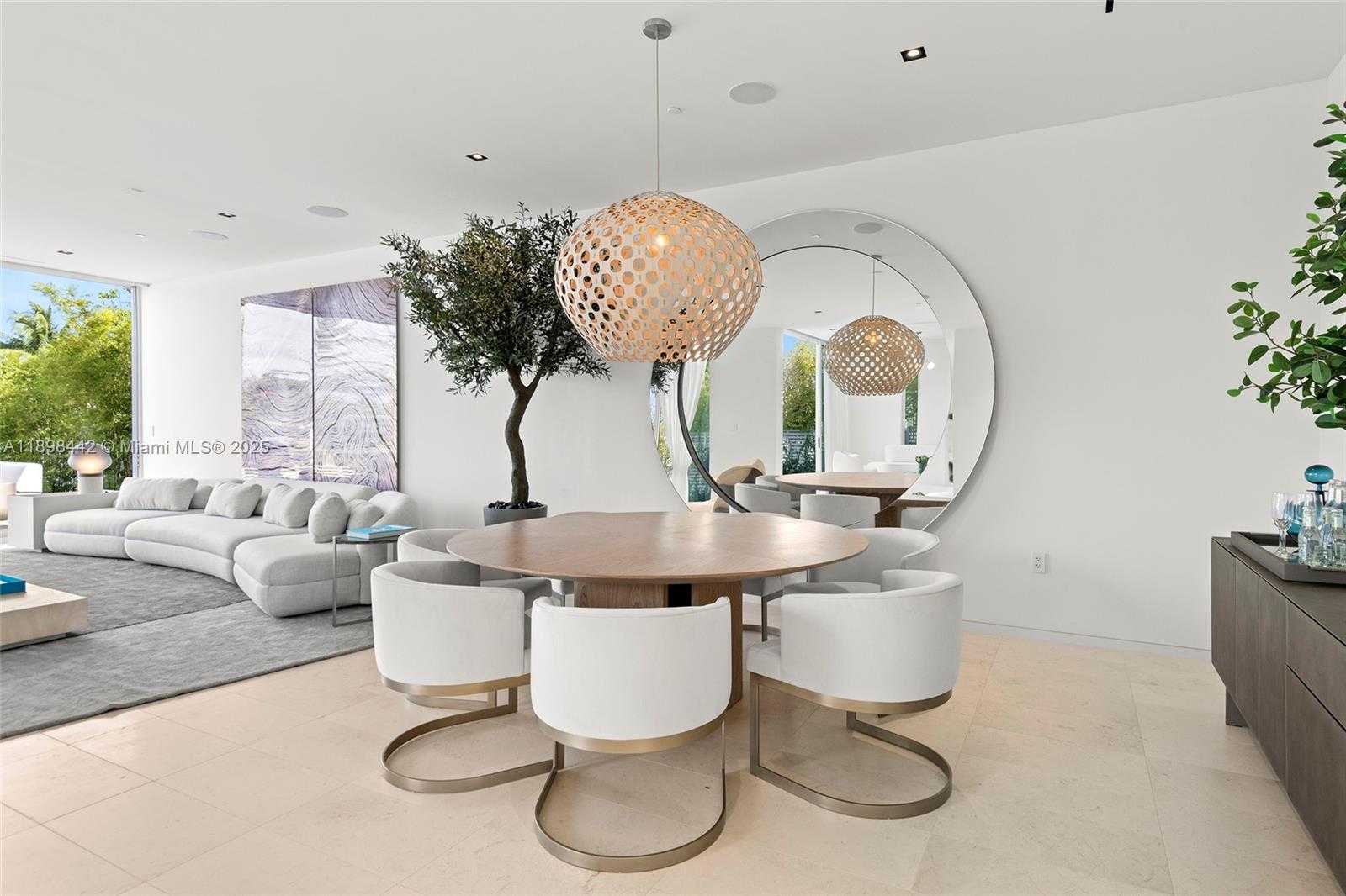 Small Image of 1031 WEST 48TH ST #6, Miami Beach Number 12