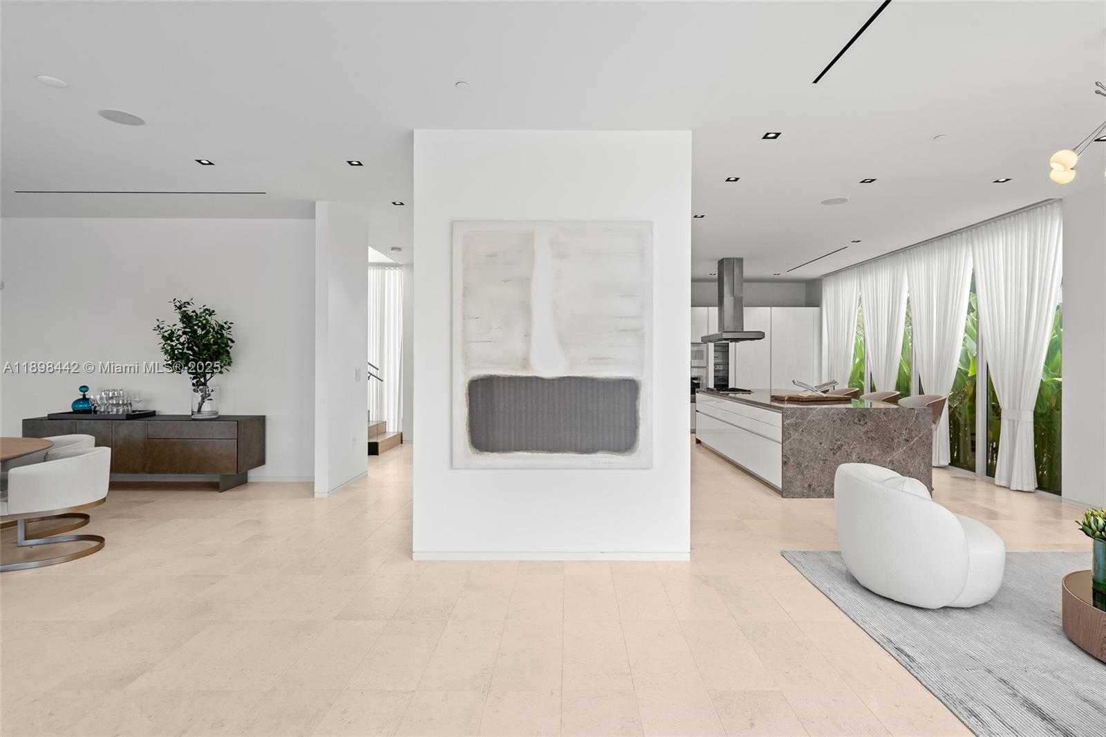 Small Image of 1031 WEST 48TH ST #6, Miami Beach Number 20