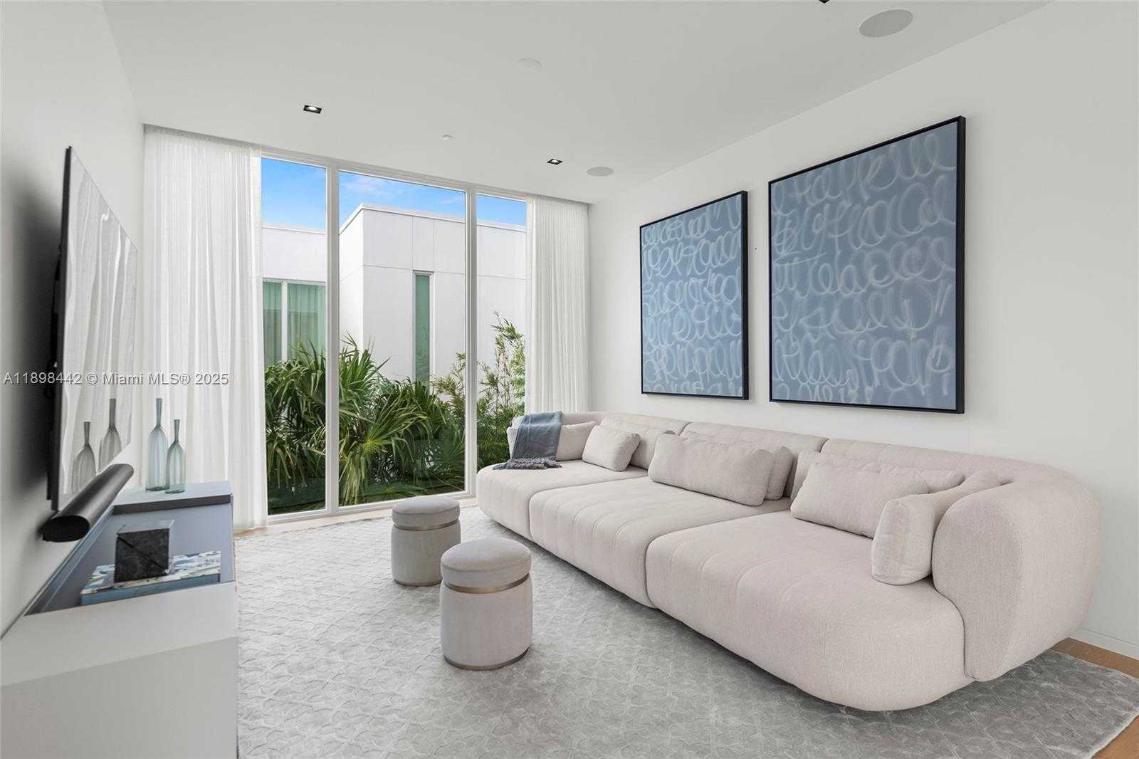 Small Image of 1031 WEST 48TH ST #6, Miami Beach Number 60