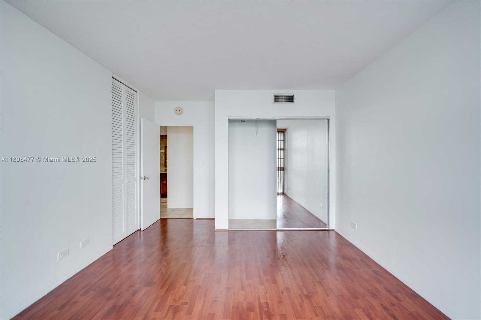 Small Image of 2451 BRICKELL AVE #6N, Miami Number 23