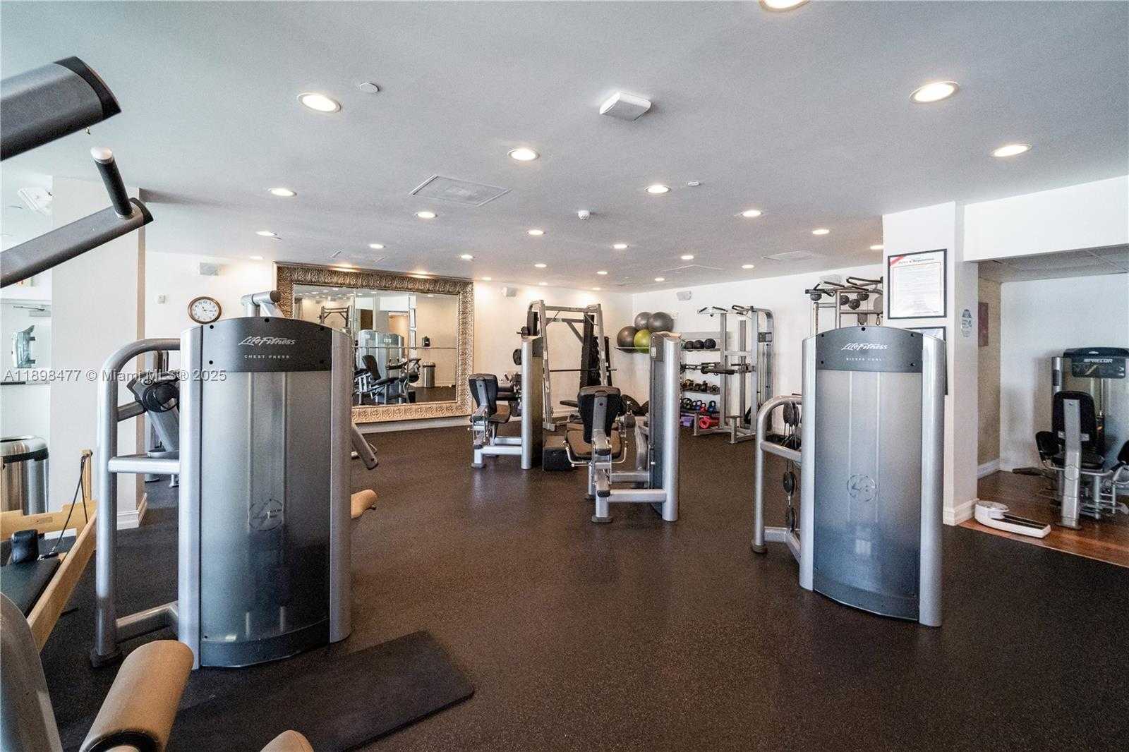 Small Image of 2451 BRICKELL AVE #6N, Miami Number 38