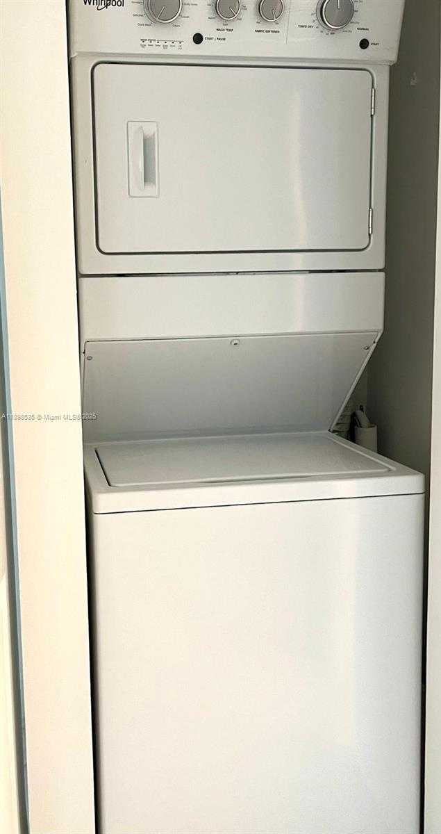 Imagen de Pequeño Objeto