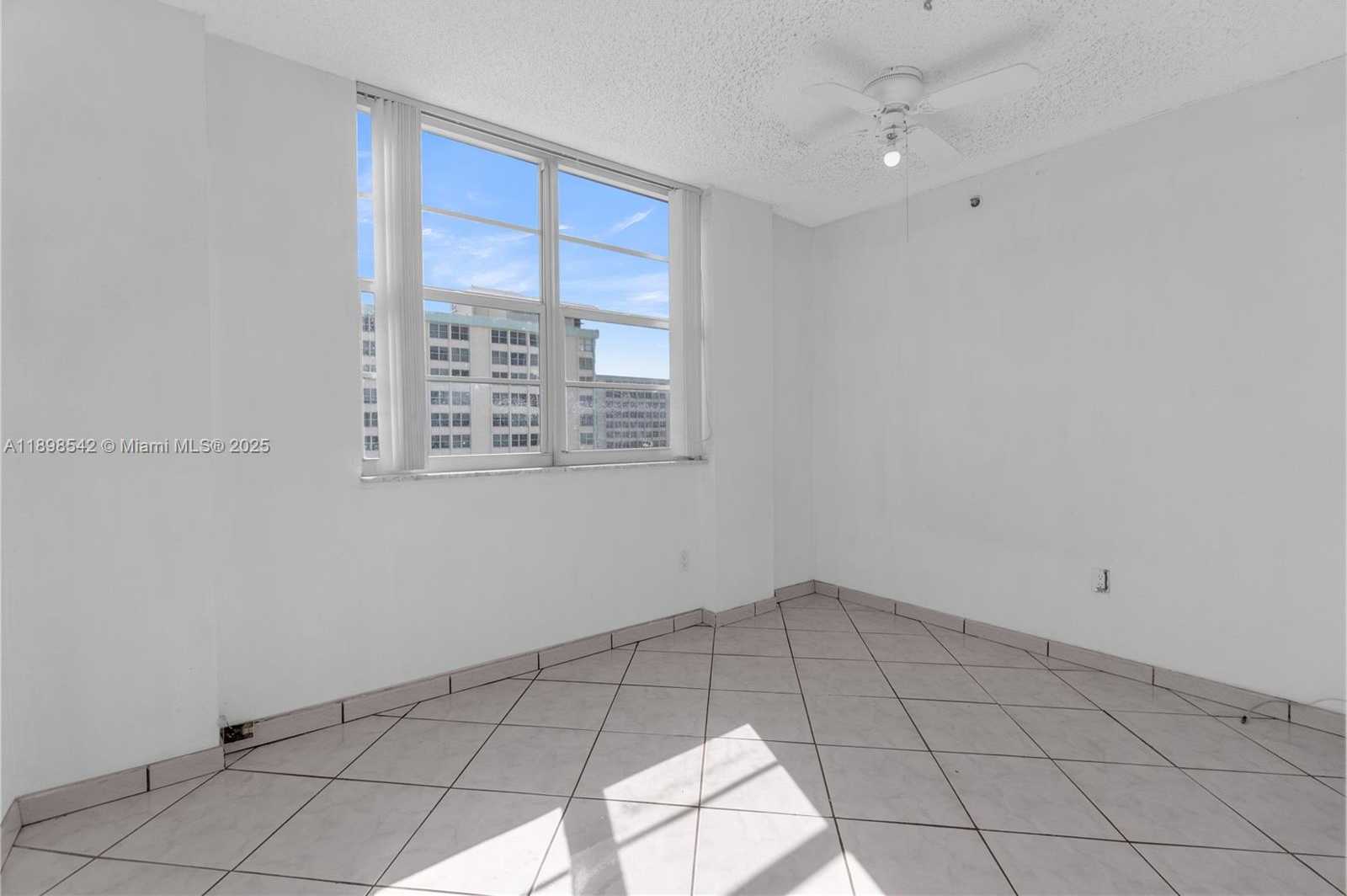 Small Image of 2829 INDIAN CREEK DR #1110, Miami Beach Number 16