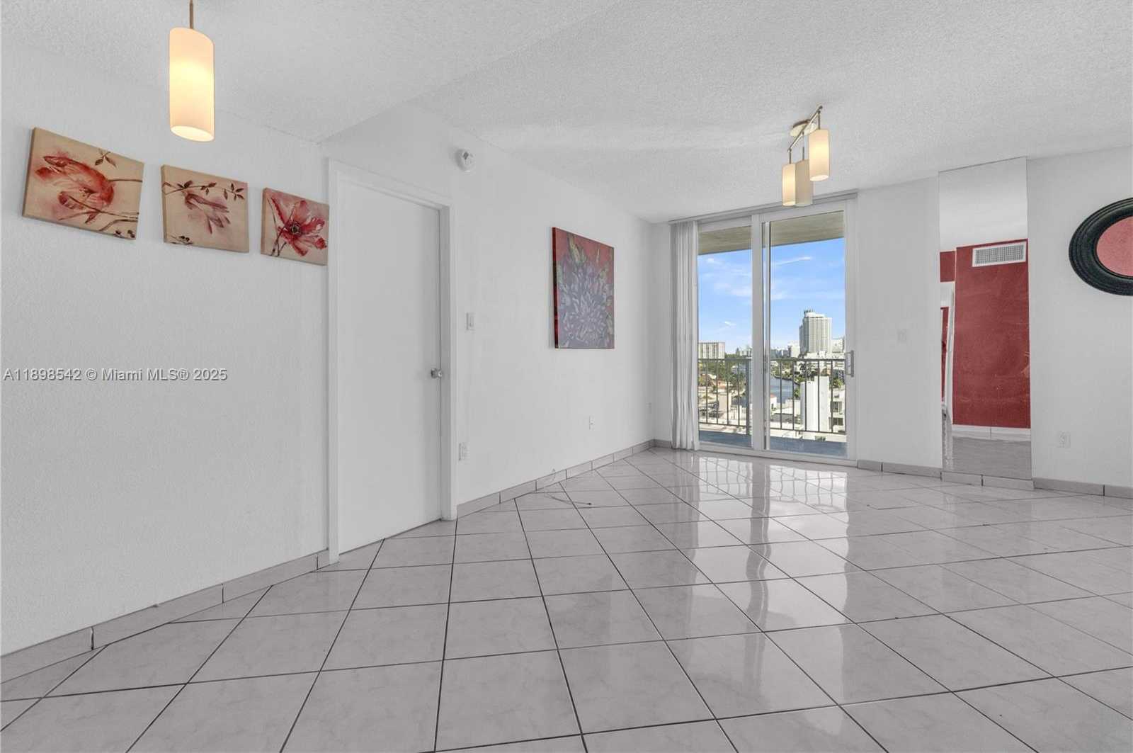 Small Image of 2829 INDIAN CREEK DR #1110, Miami Beach Number 19