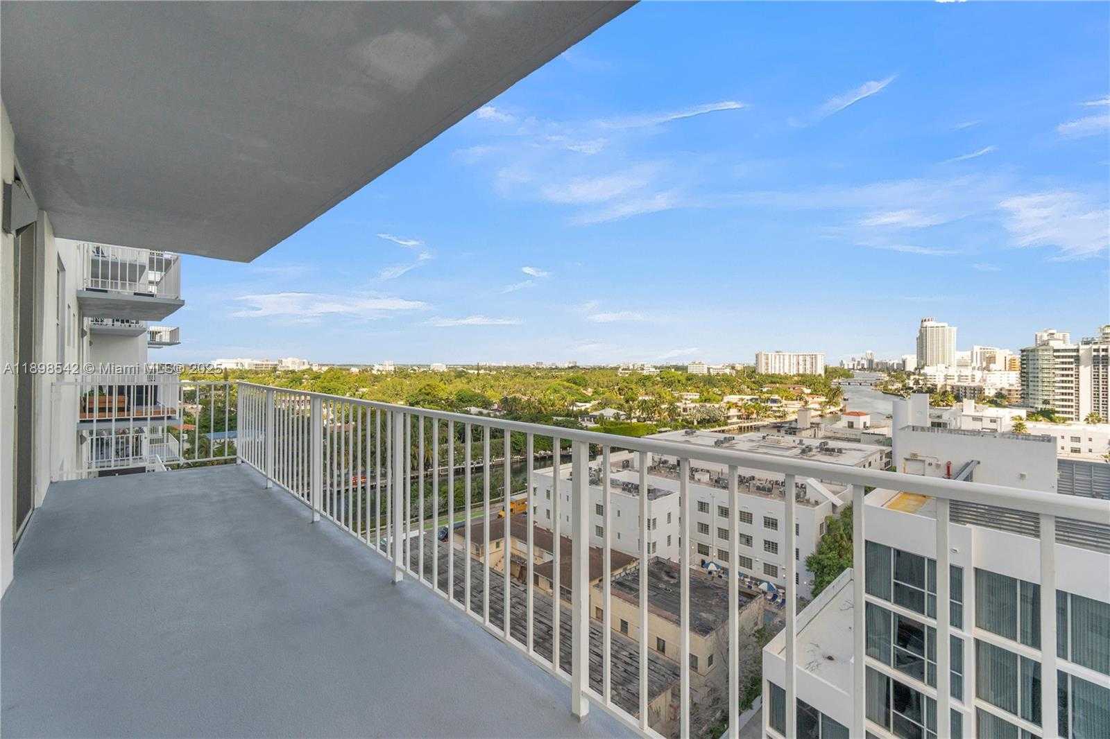 Small Image of 2829 INDIAN CREEK DR #1110, Miami Beach Number 30