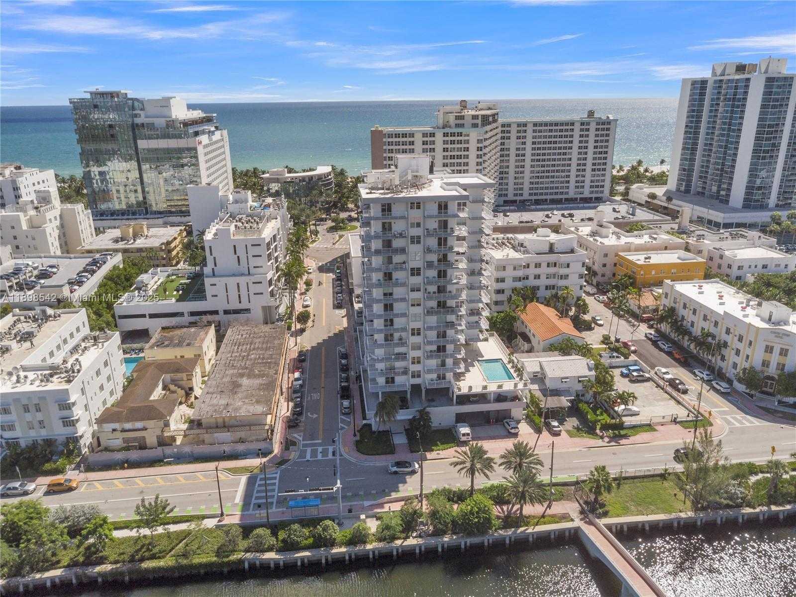 Small Image of 2829 INDIAN CREEK DR #1110, Miami Beach Number 4