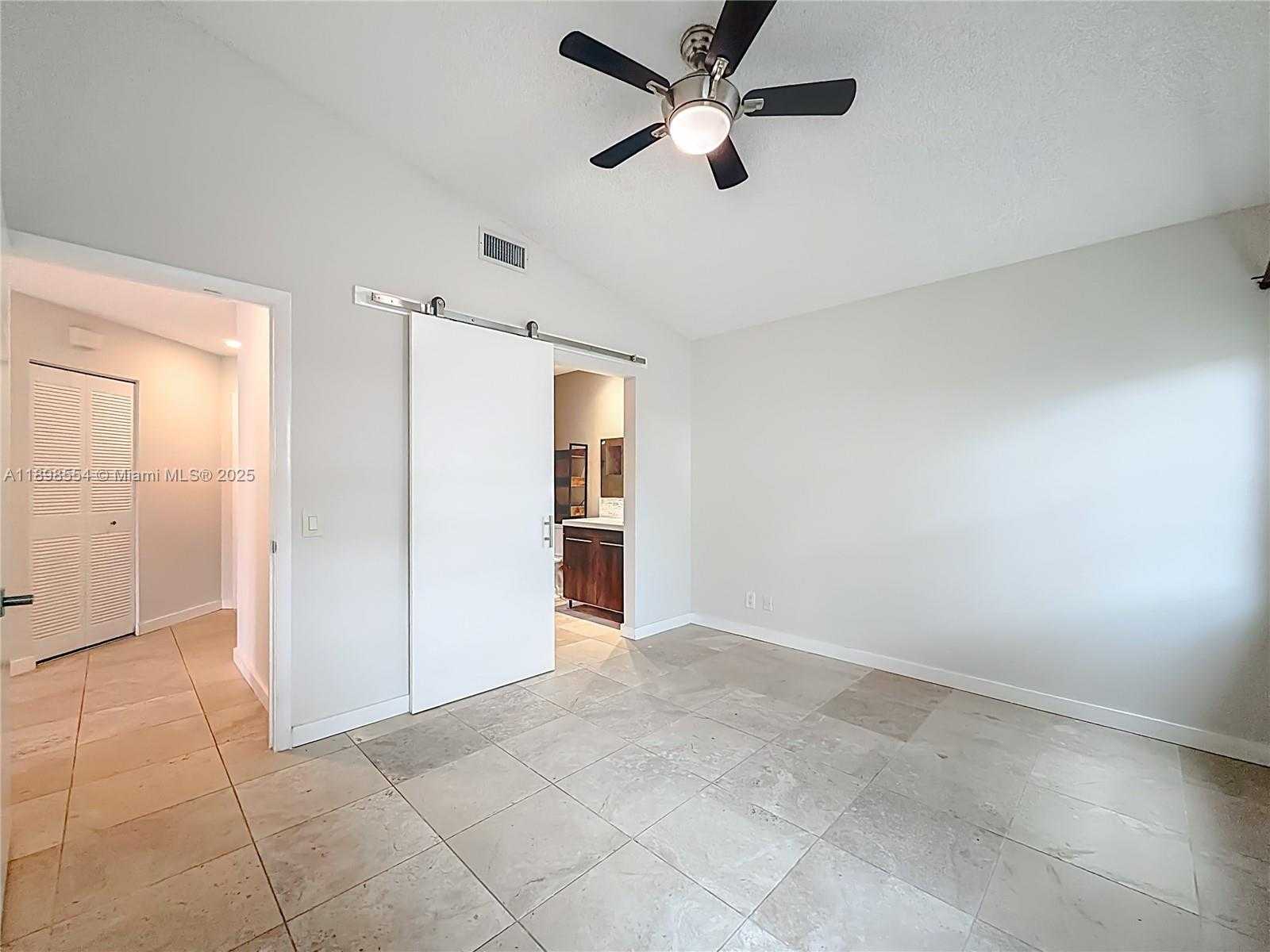 Small Image of 1485 SPRINGSIDE DR, Weston Number 29