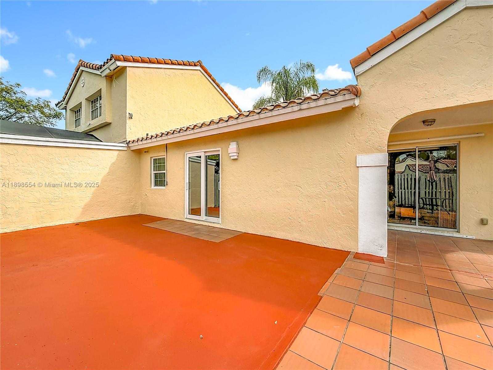 Small Image of 1485 SPRINGSIDE DR, Weston Number 46