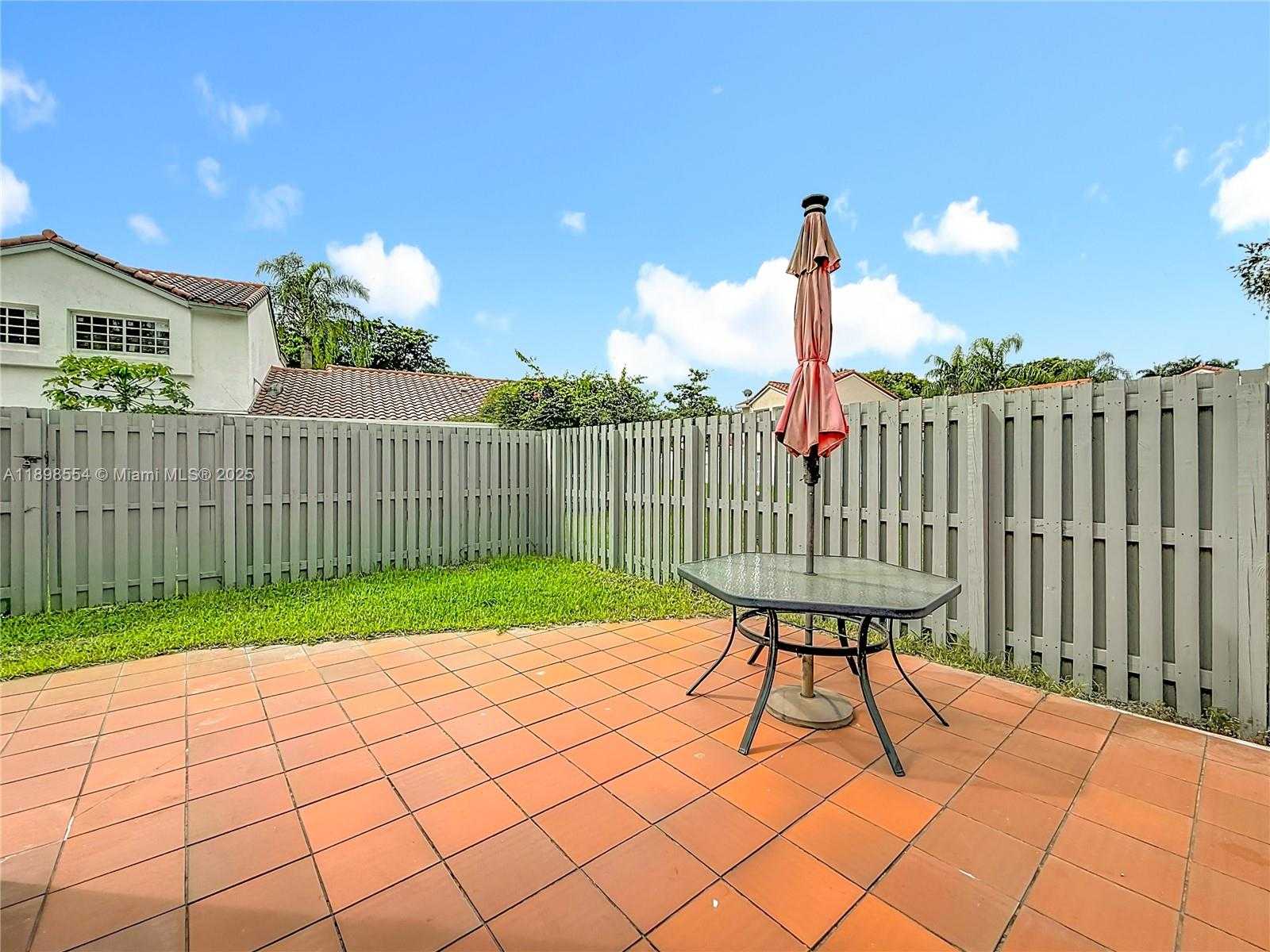 Small Image of 1485 SPRINGSIDE DR, Weston Number 48