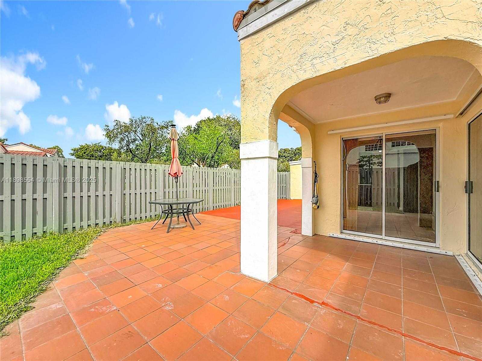 Small Image of 1485 SPRINGSIDE DR, Weston Number 51