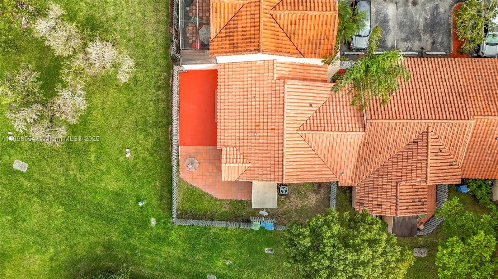 Small Image of 1485 SPRINGSIDE DR, Weston Number 65