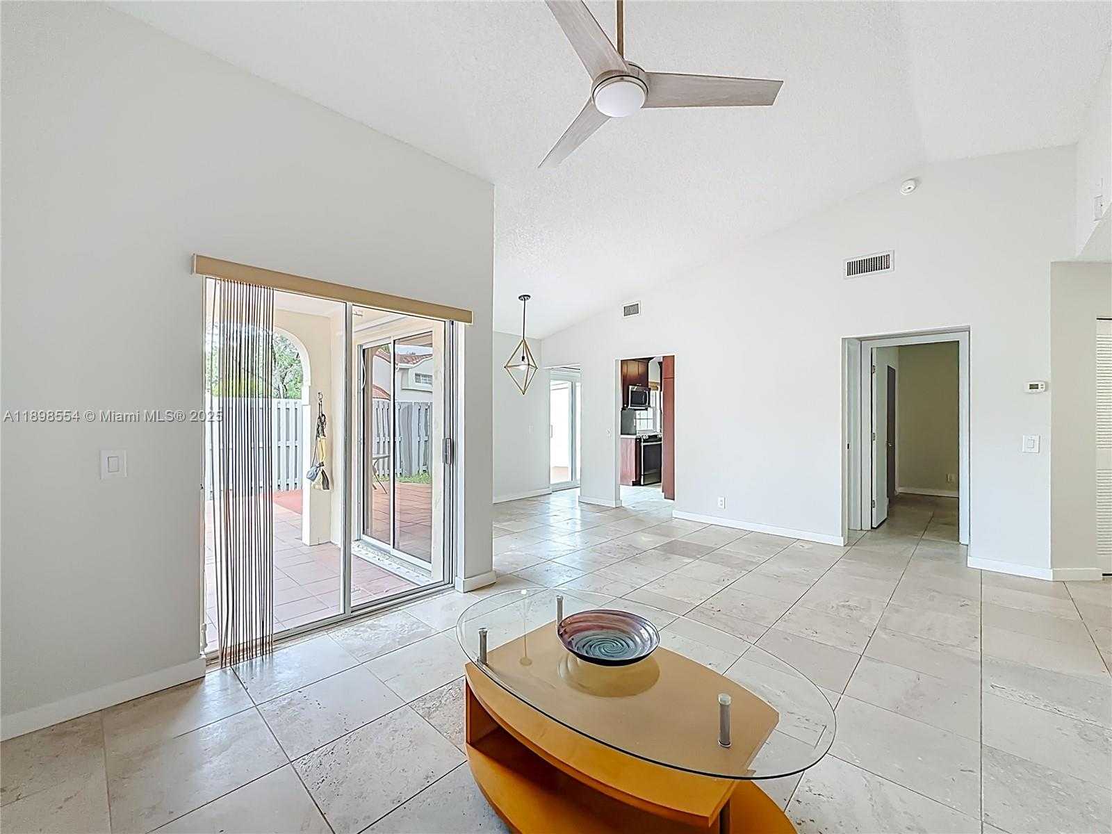 Small Image of 1485 SPRINGSIDE DR, Weston Number 8