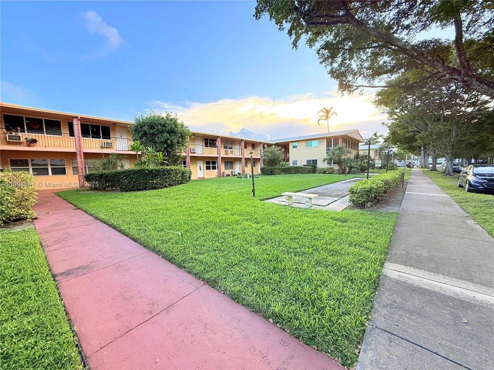 Small Image of 3600 HARRISON ST #16B, Hollywood Number 28