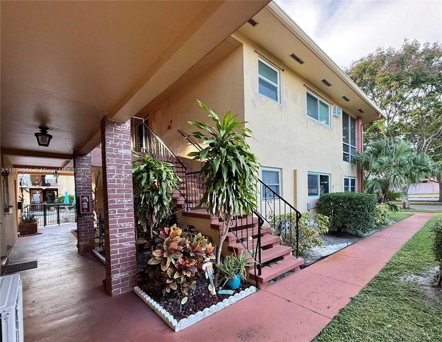 Small Image of 3600 HARRISON ST #16B, Hollywood Number 31