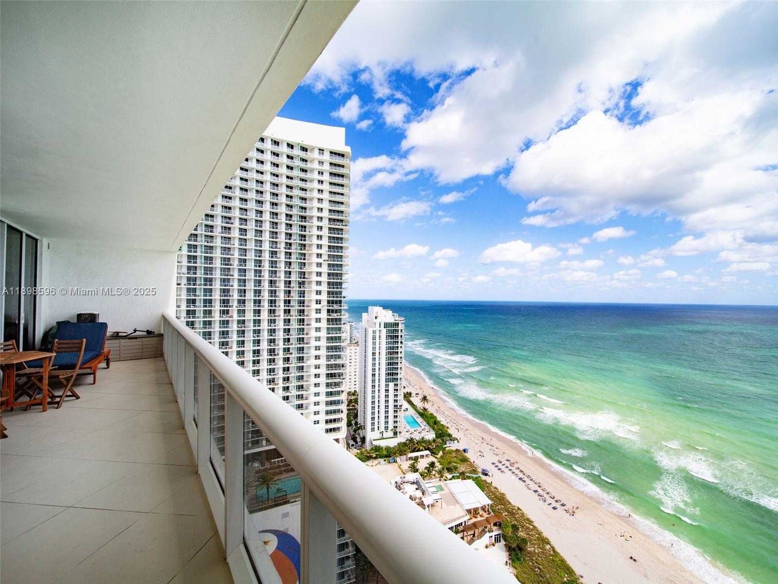 Small Image of 1800 SOUTH OCEAN DR #3102, Hallandale Beach Number 11