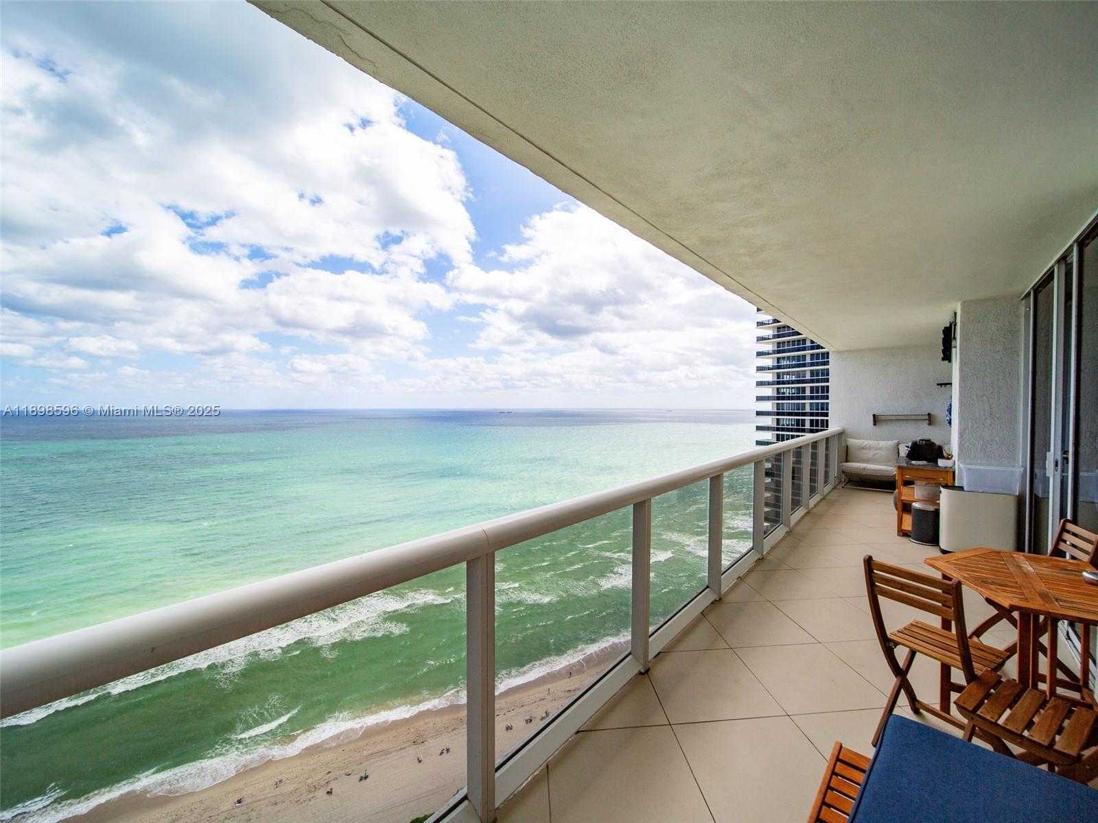Small Image of 1800 SOUTH OCEAN DR #3102, Hallandale Beach Number 12