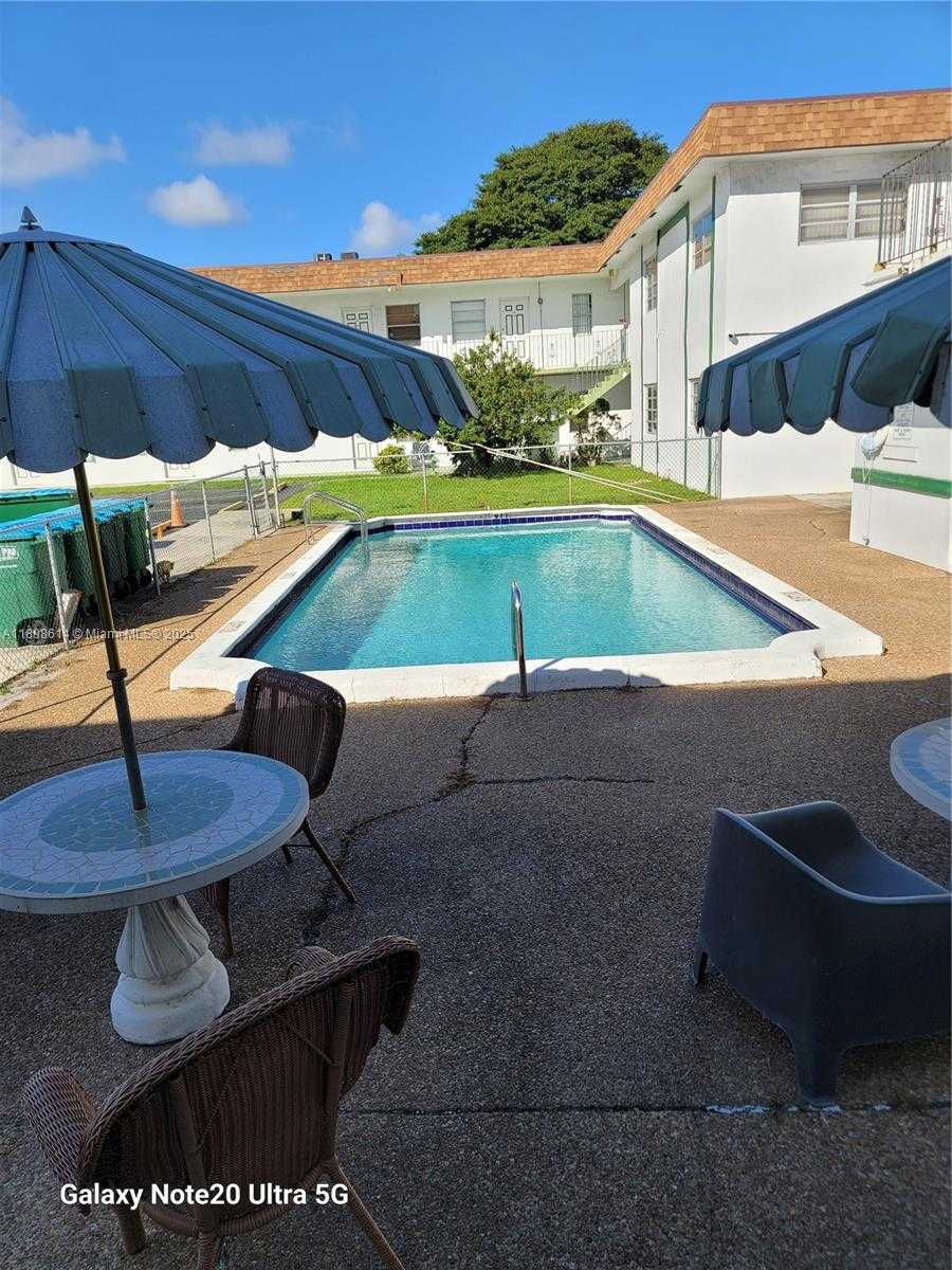 Small Image of 2219 POLK ST #5A, Hollywood Number 20