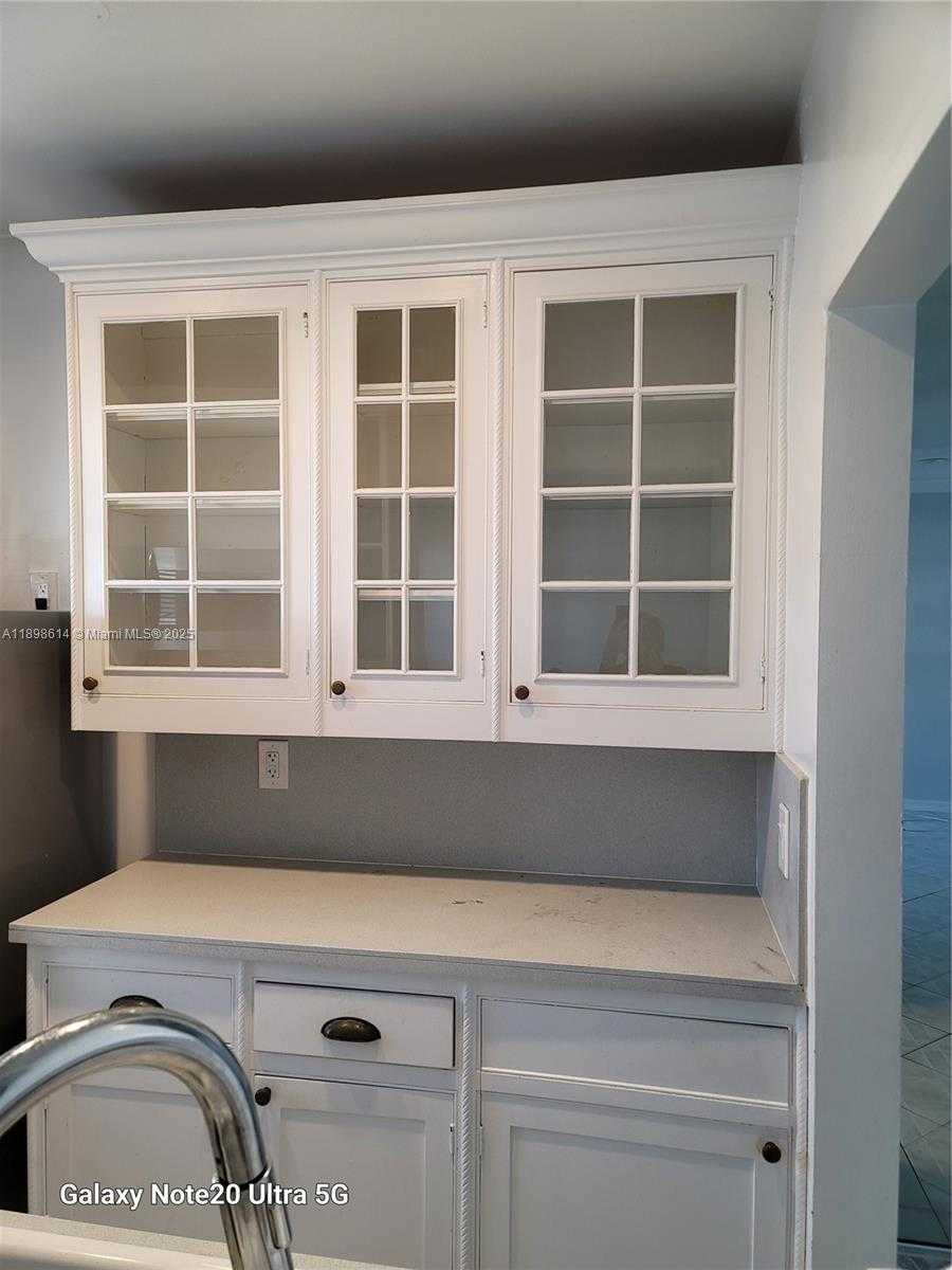 Small Image of 2219 POLK ST #5A, Hollywood Number 7