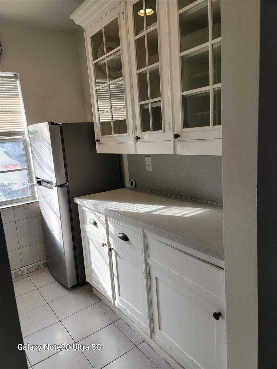 Small Image of 2219 POLK ST #5A, Hollywood Number 8