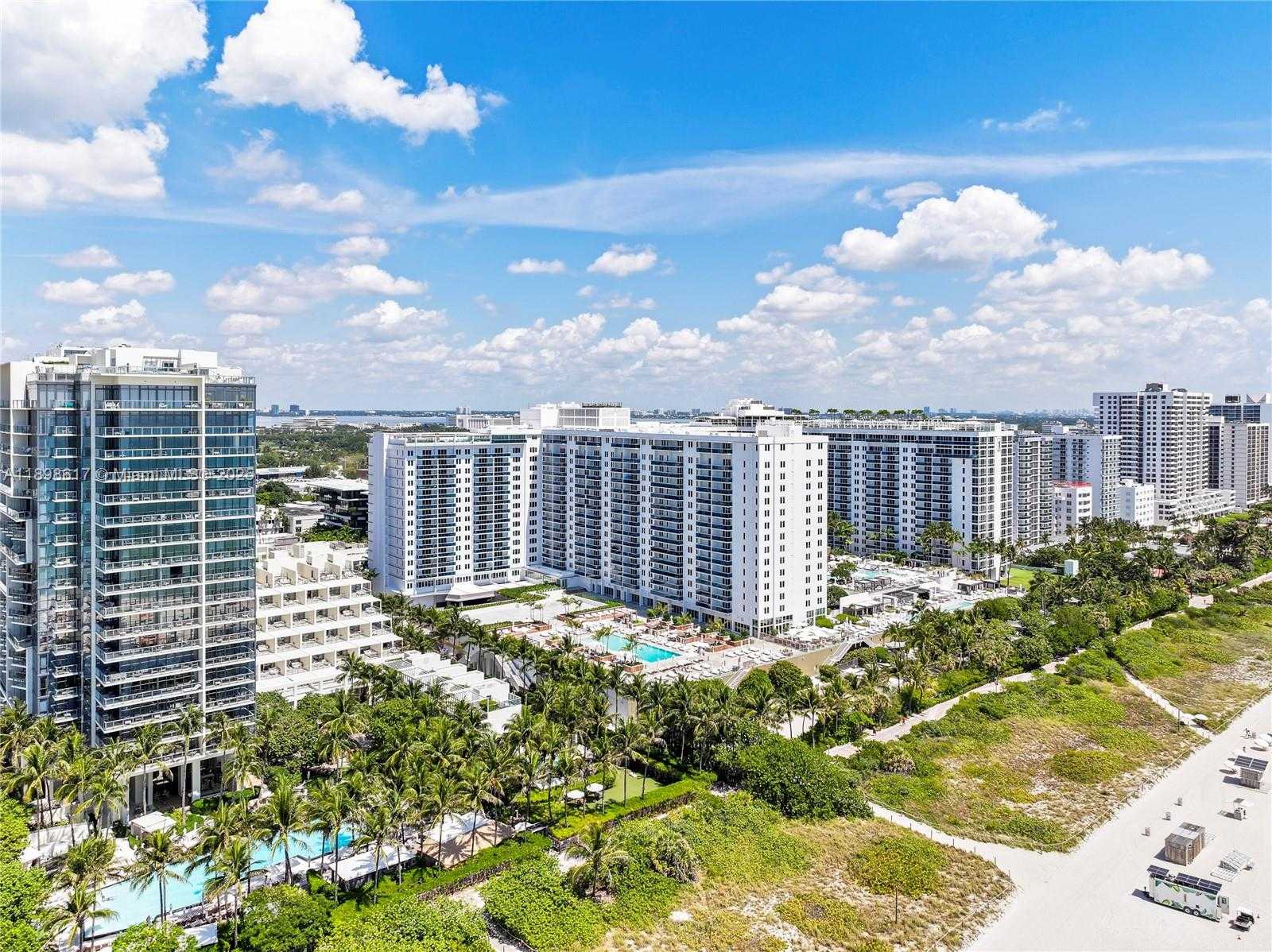 Small Image of 2301 COLLINS AVE #1005, Miami Beach Number 24