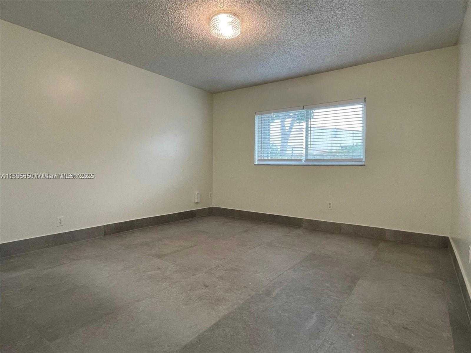 Small Image of 3660 NORTH 56TH AVE #609, Hollywood Number 5