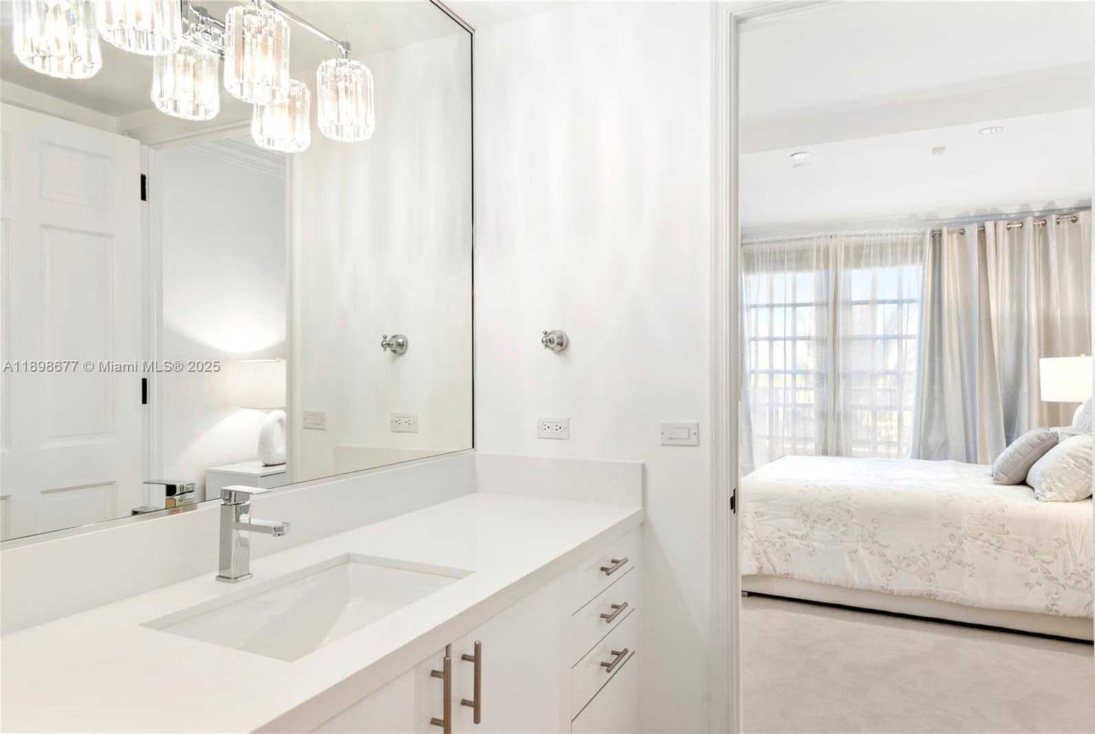 Small Image of 7642 FISHER ISLAND DR #7642, Fisher Island Number 6