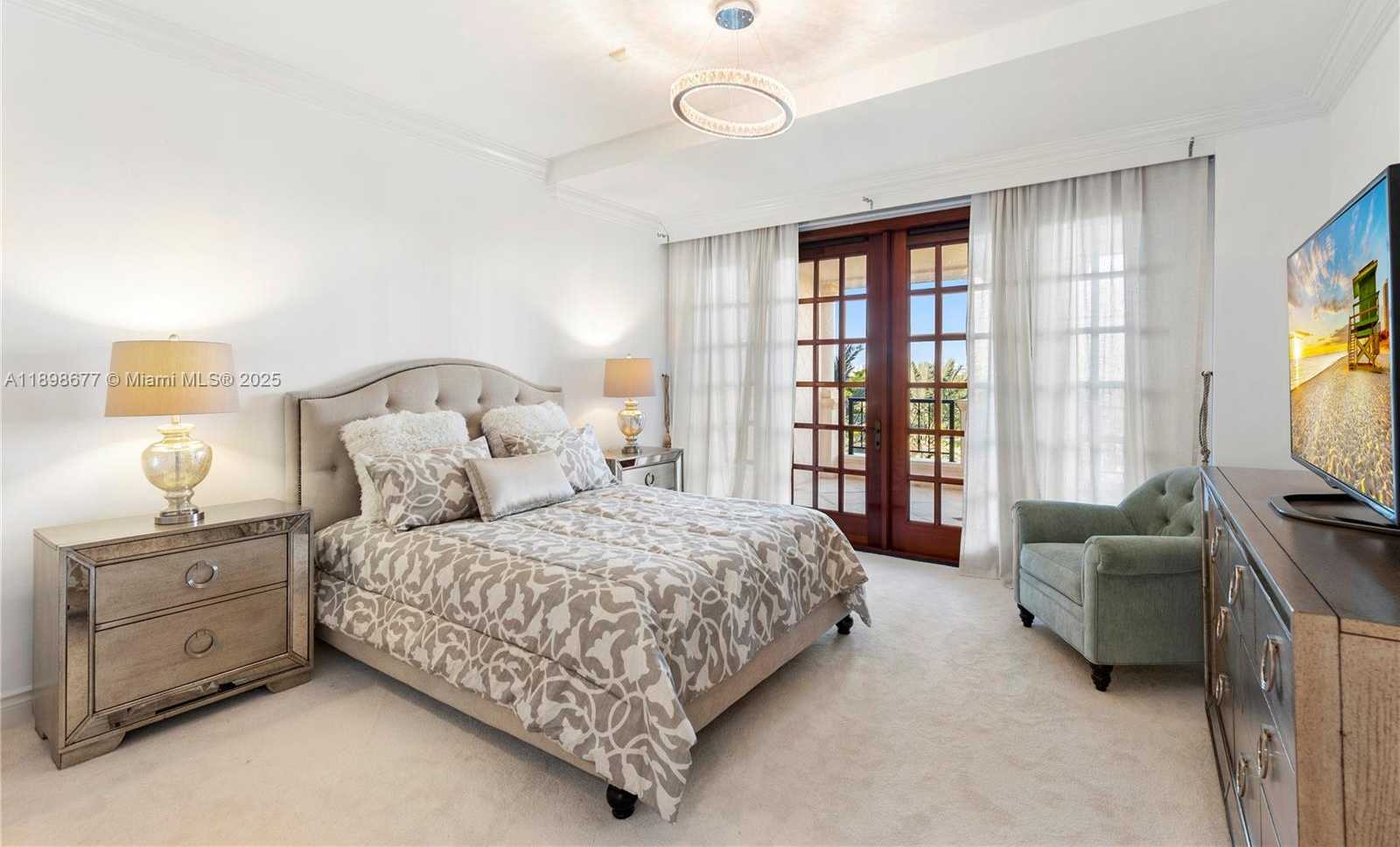 Small Image of 7642 FISHER ISLAND DR #7642, Fisher Island Number 7