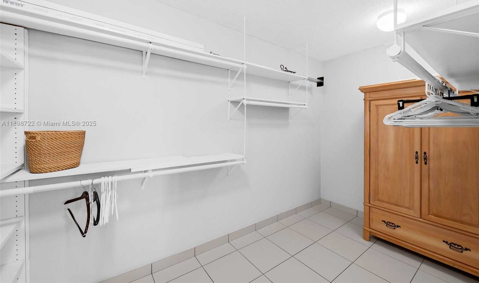 Small Image of 3111 NORTH OCEAN DR #812, Hollywood Number 19