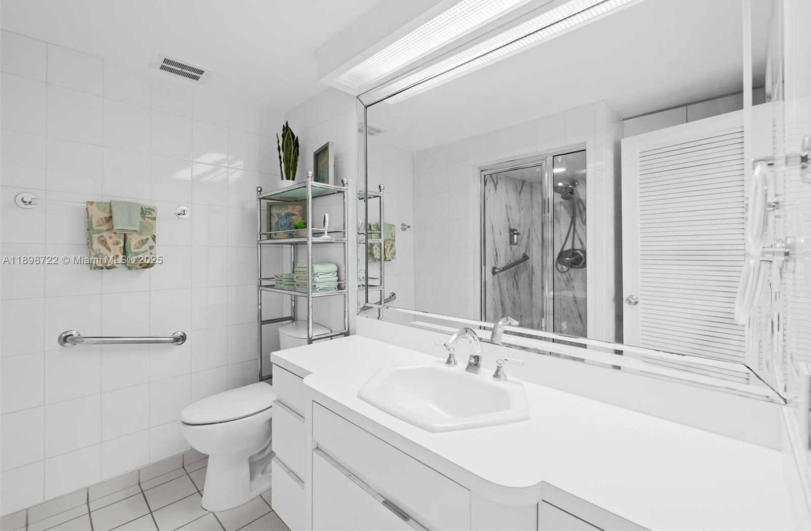 Small Image of 3111 NORTH OCEAN DR #812, Hollywood Number 24