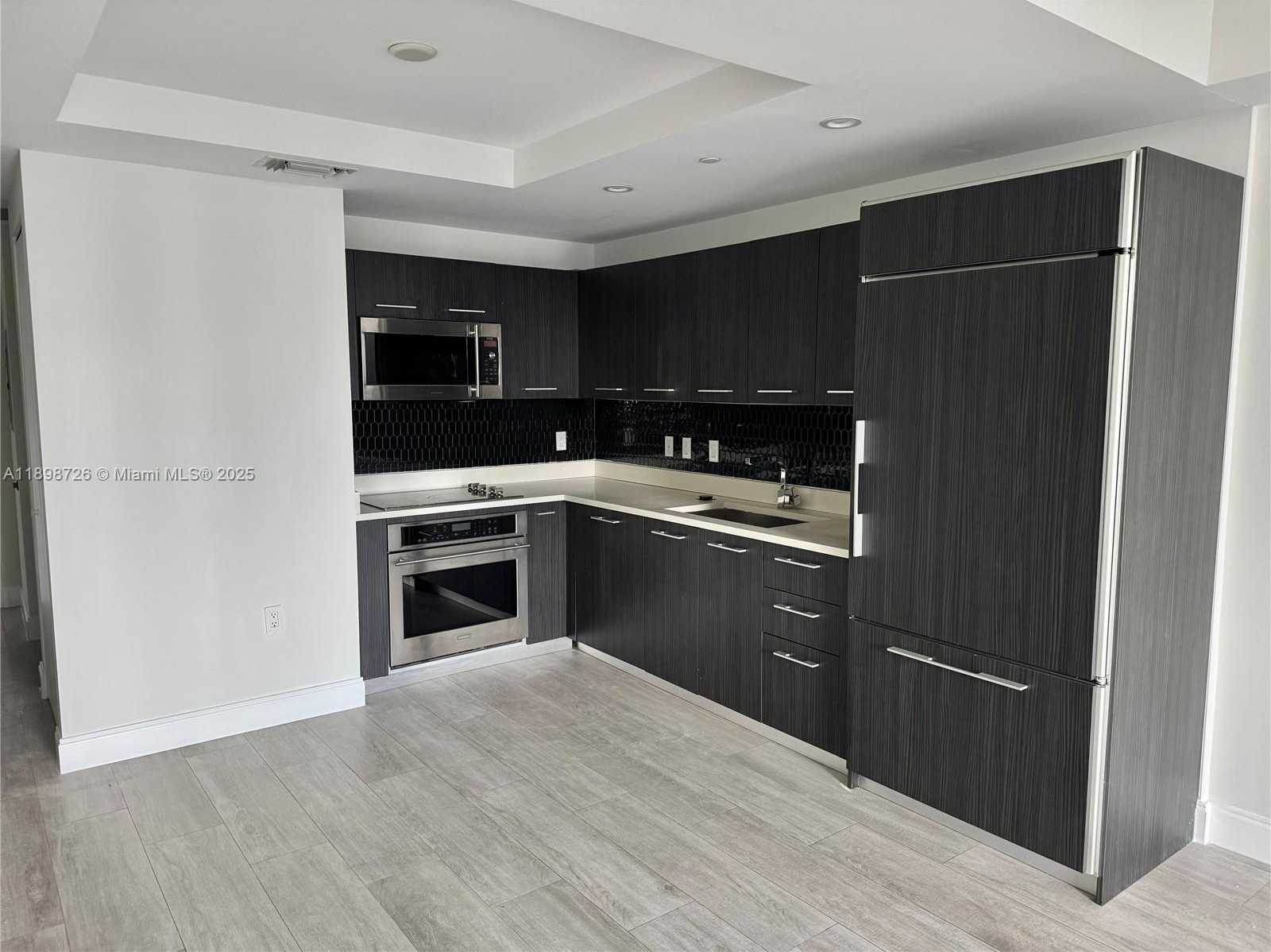 Small Image of 45 SOUTH WEST 9TH ST #3404, Miami Number 7