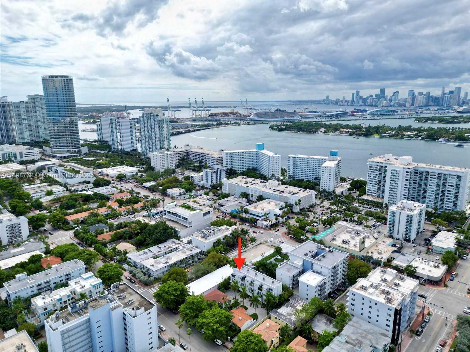 Small Image of 1024 LENOX AVE #4, Miami Beach Number 33