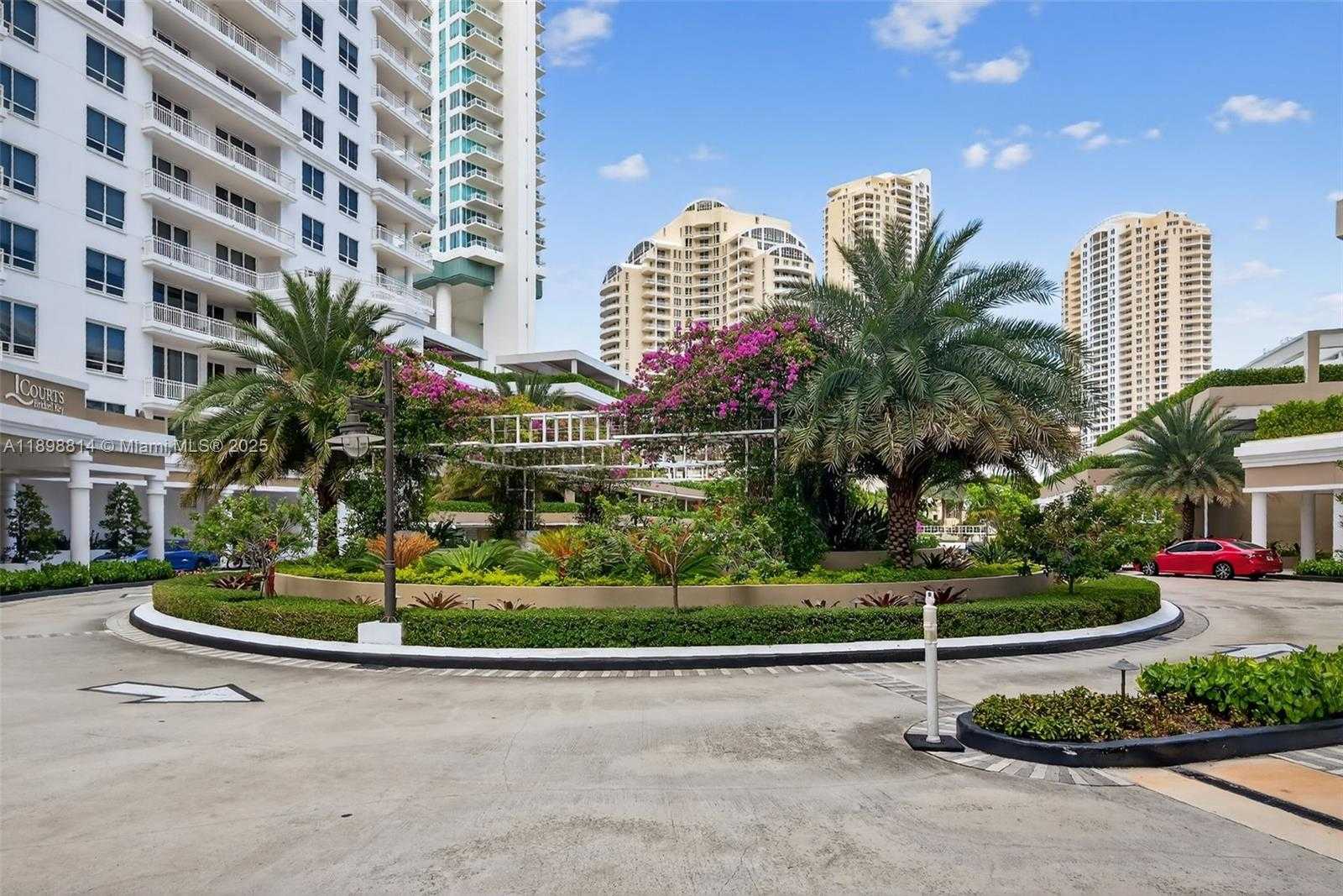 Small Image of 701 BRICKELL KEY BLVD #1108, Miami Number 21