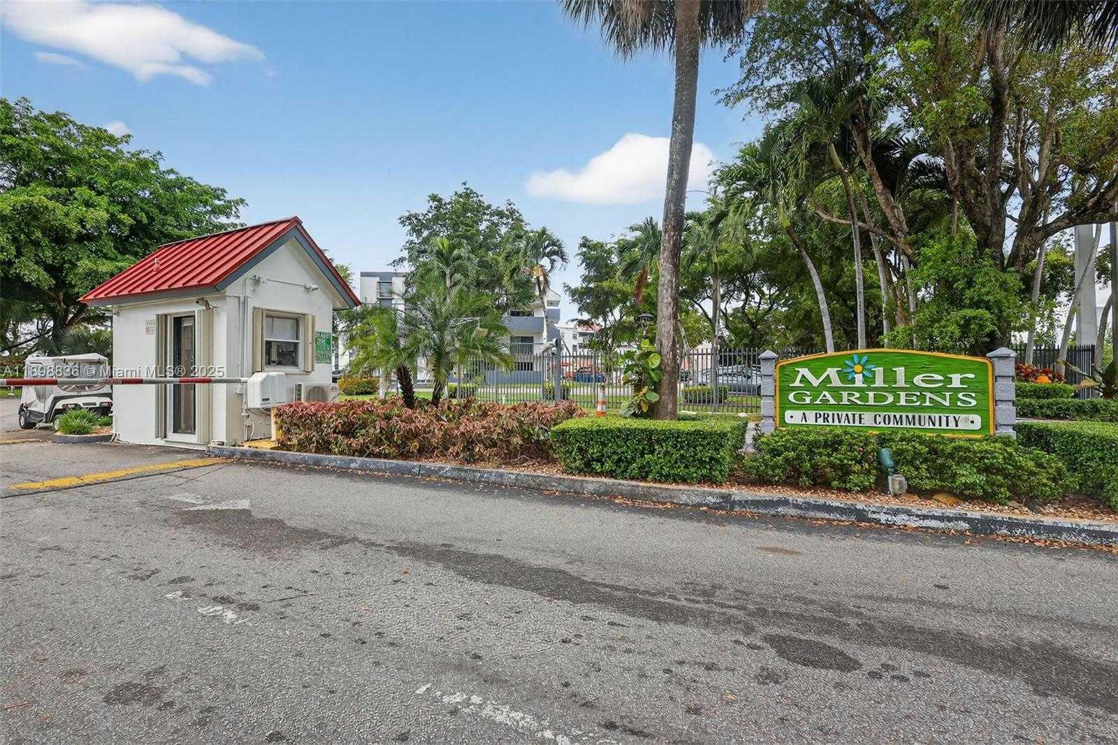 Small Image of 5900 SOUTH WEST 127TH AVE #3113, Miami Number 1