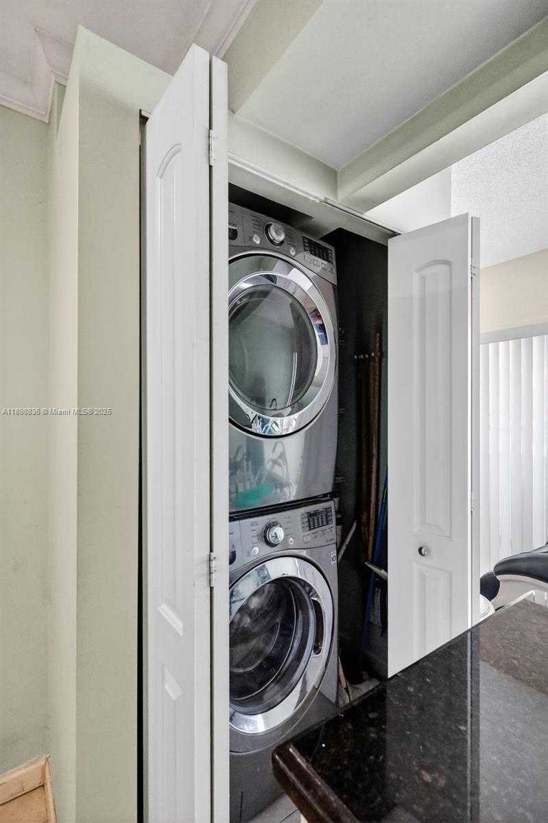 Small Image of 5900 SOUTH WEST 127TH AVE #3113, Miami Number 16