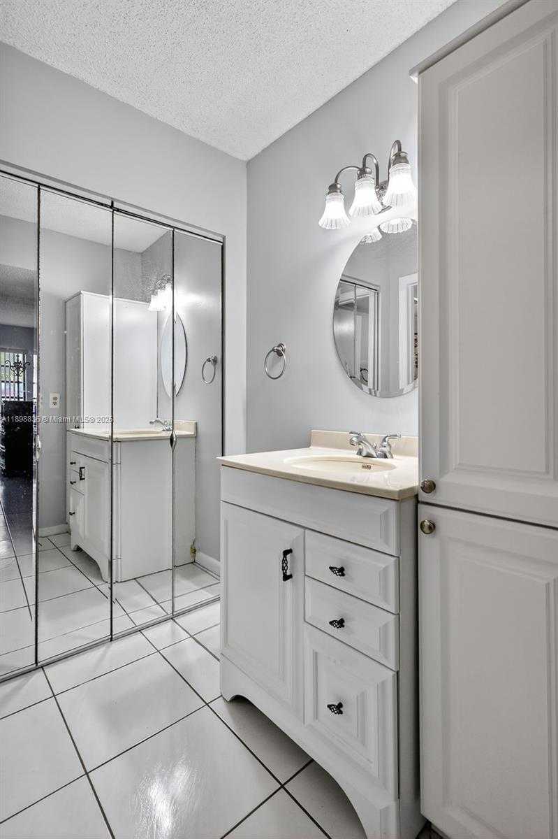 Small Image of 5900 SOUTH WEST 127TH AVE #3113, Miami Number 25