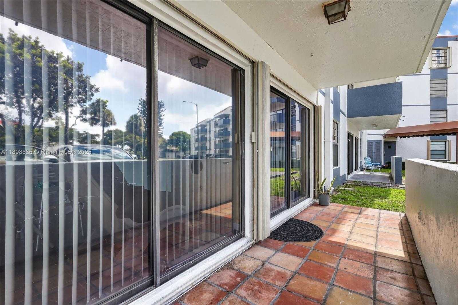 Small Image of 5900 SOUTH WEST 127TH AVE #3113, Miami Number 32