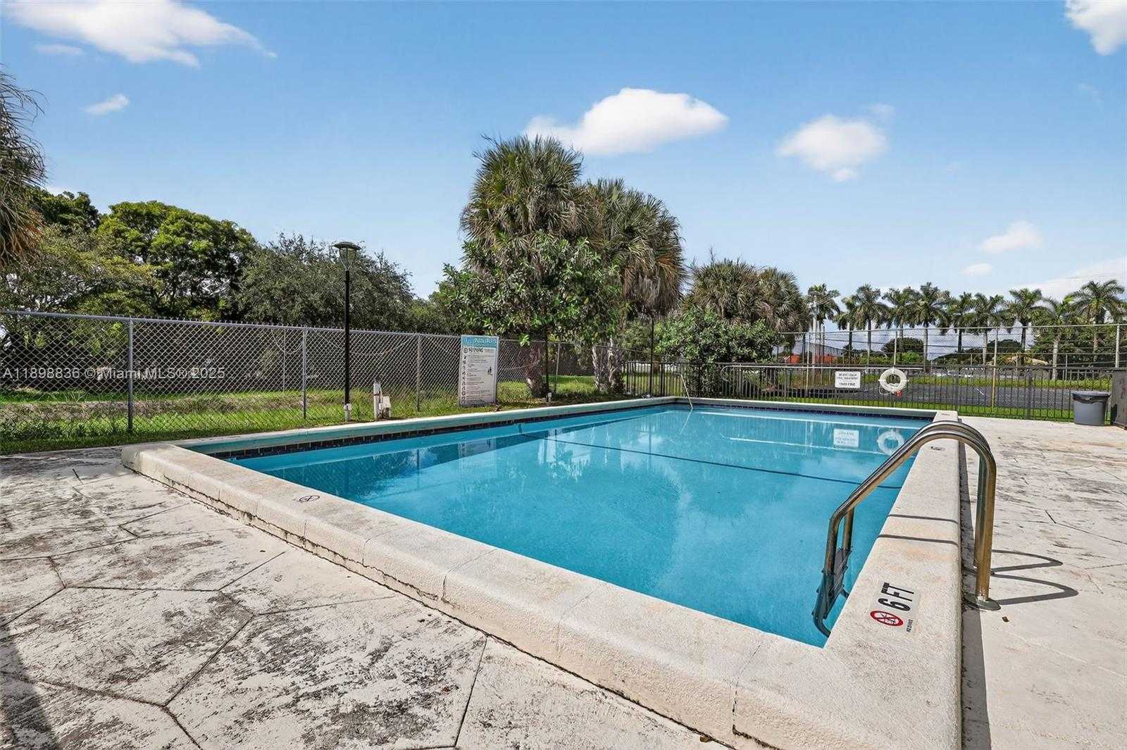 Small Image of 5900 SOUTH WEST 127TH AVE #3113, Miami Number 47