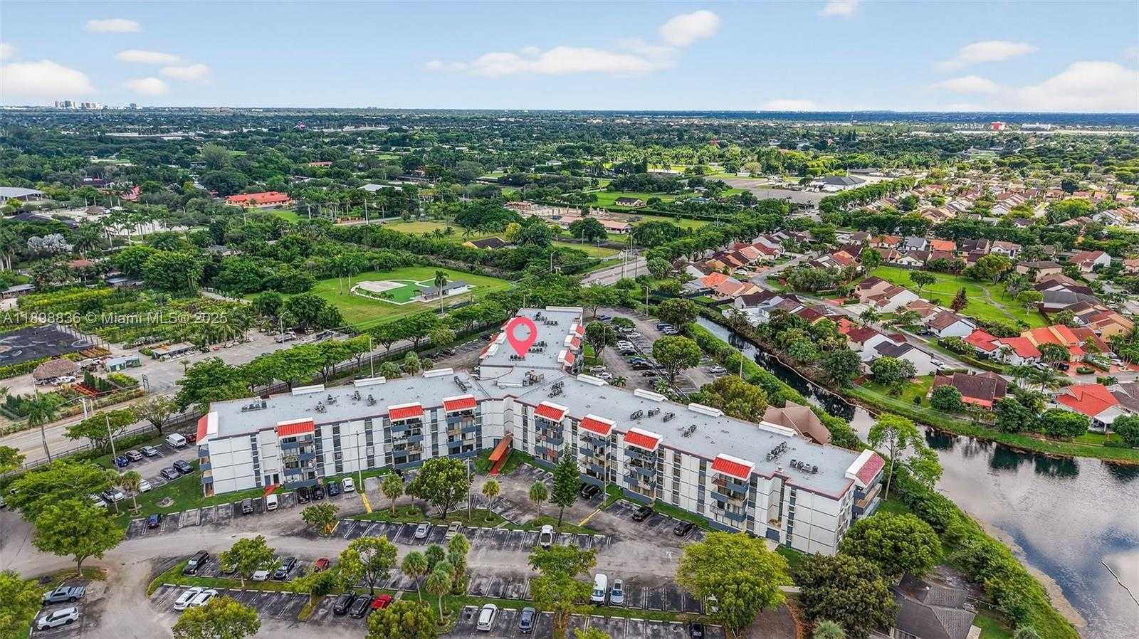 Small Image of 5900 SOUTH WEST 127TH AVE #3113, Miami Number 49