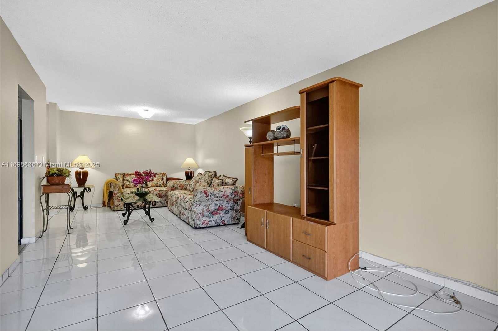 Small Image of 5900 SOUTH WEST 127TH AVE #3113, Miami Number 8