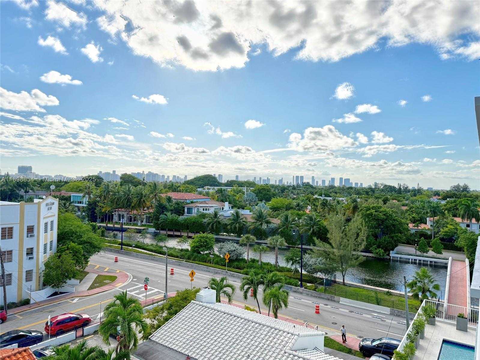Small Image of 2829 INDIAN CREEK DR #605, Miami Beach Number 1