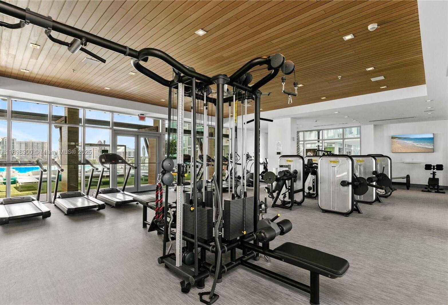 Imagen de Pequeño Objeto