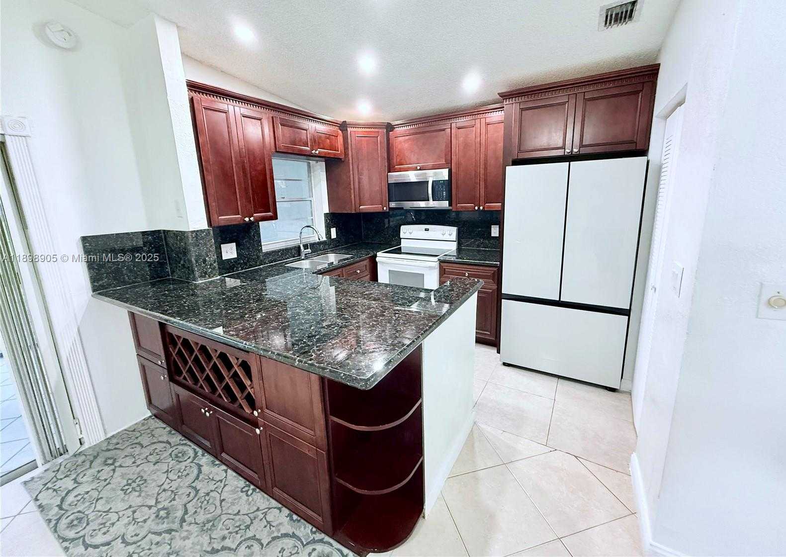 Small Image of 22279 WOODBORN DR, Boca Raton Number 3