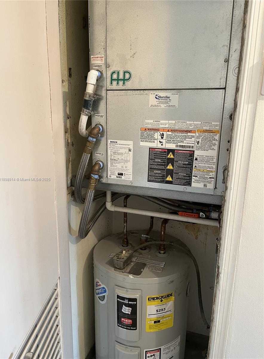 Small Image of 3050 NORTH EAST 48TH ST #205, Fort Lauderdale Number 10