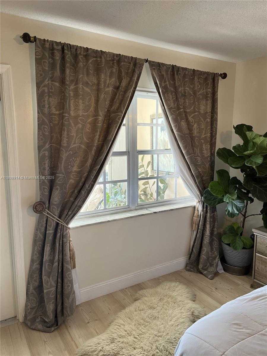 Small Image of 3050 NORTH EAST 48TH ST #205, Fort Lauderdale Number 34