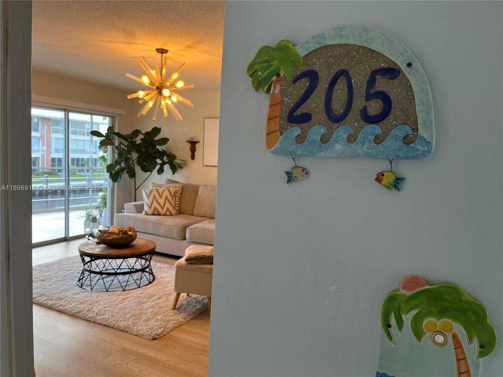 Small Image of 3050 NORTH EAST 48TH ST #205, Fort Lauderdale Number 4