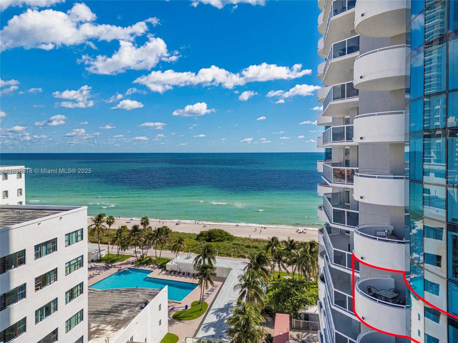 Small Image of 6301 COLLINS AVE #1107, Miami Beach Number 12