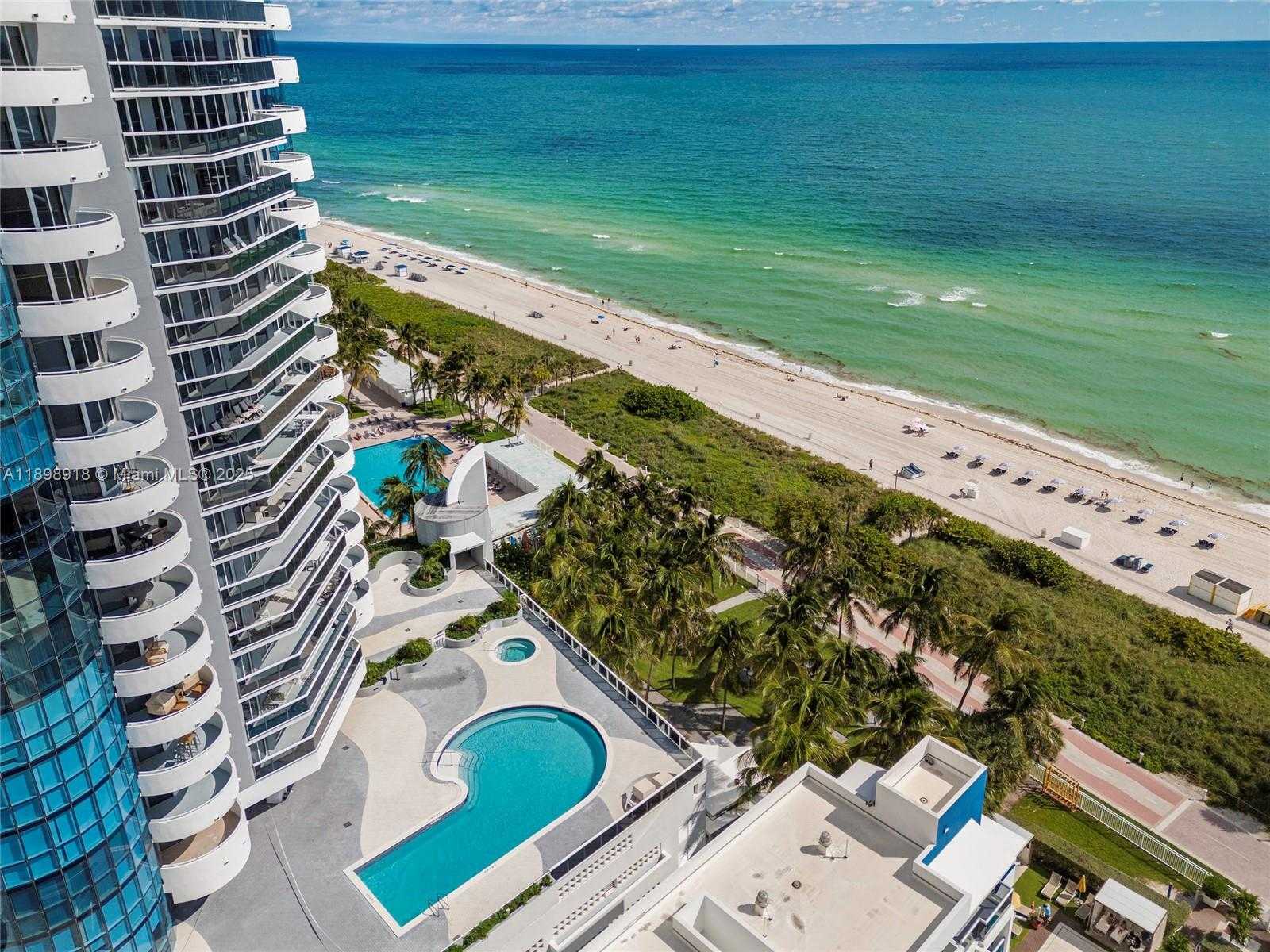 Small Image of 6301 COLLINS AVE #1107, Miami Beach Number 14