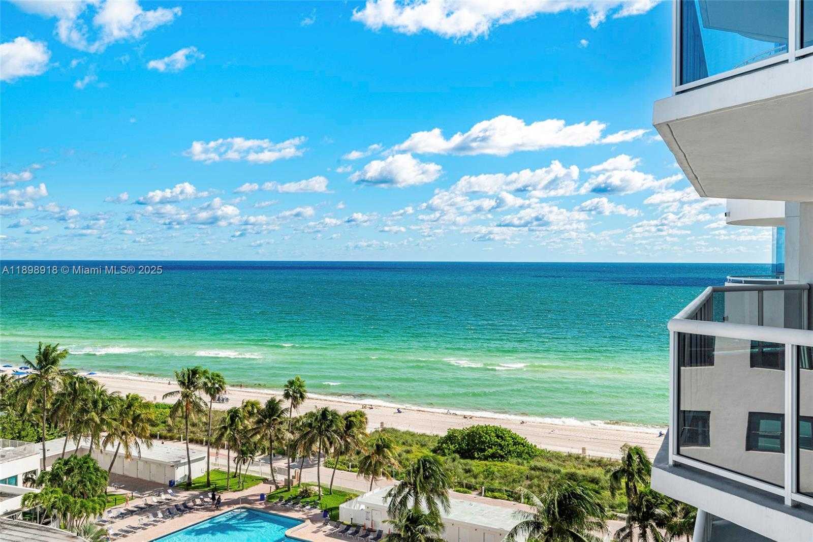 Small Image of 6301 COLLINS AVE #1107, Miami Beach Number 15