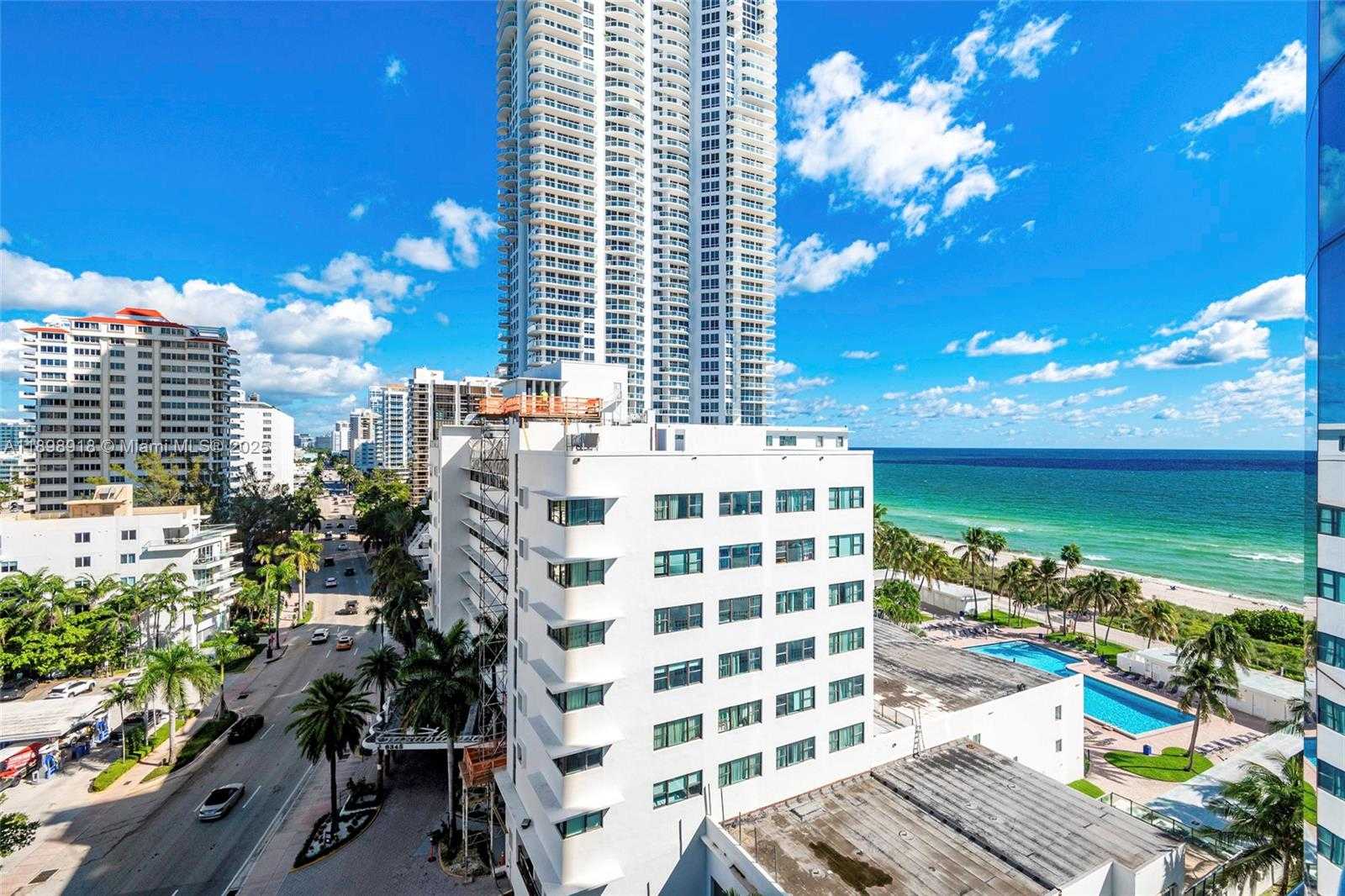 Small Image of 6301 COLLINS AVE #1107, Miami Beach Number 17